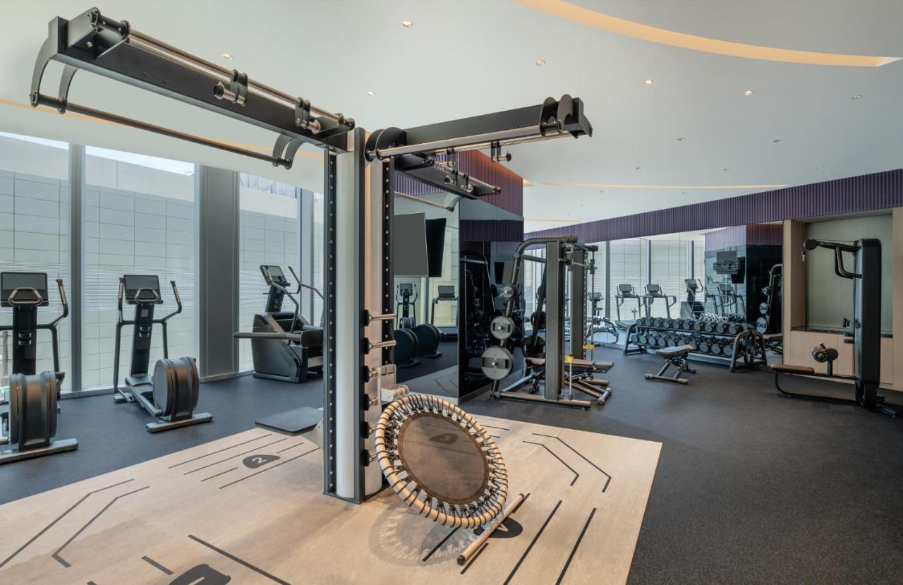 W Macau - Studio City Екстер'єр фото The gym at the hotel