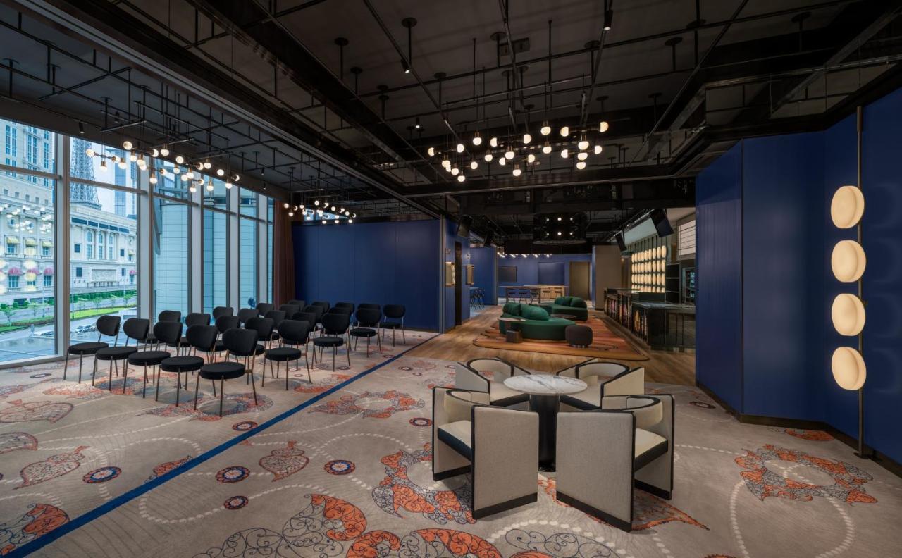 W Macau - Studio City Екстер'єр фото The Library