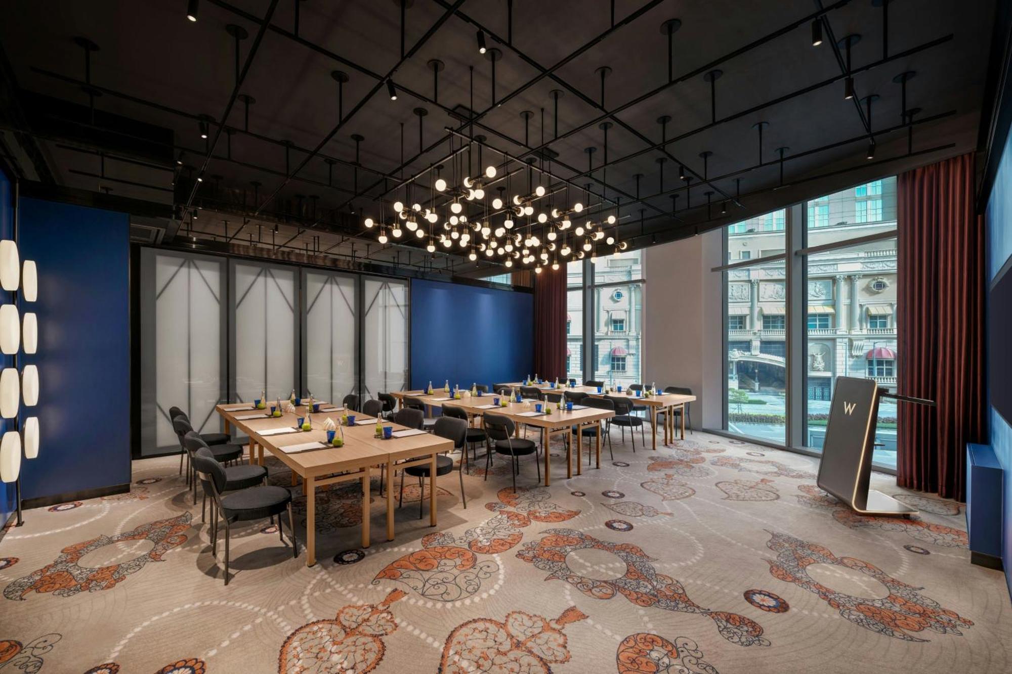 W Macau - Studio City Екстер'єр фото Meeting room