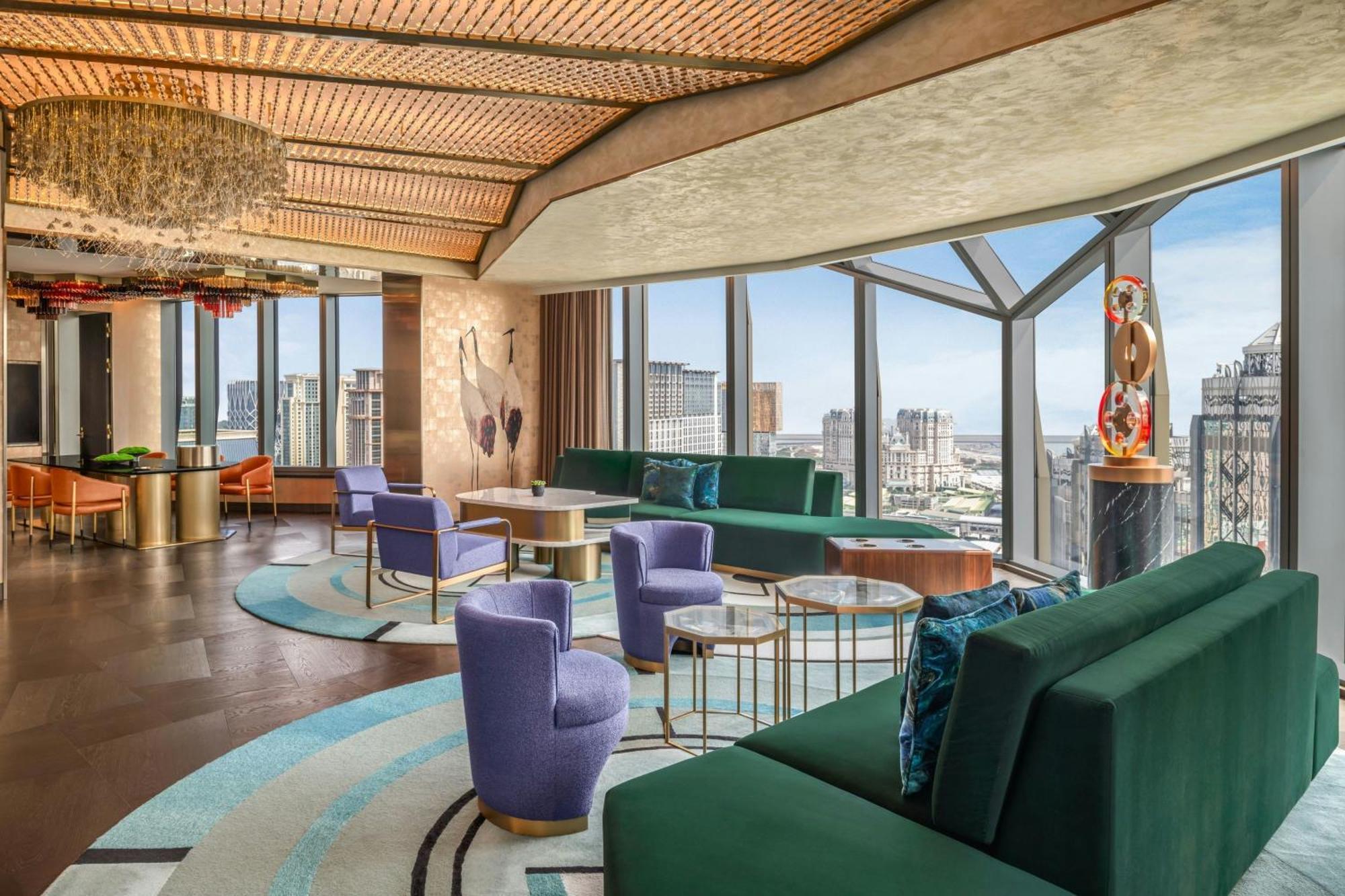 W Macau - Studio City Екстер'єр фото The 101 Lounge